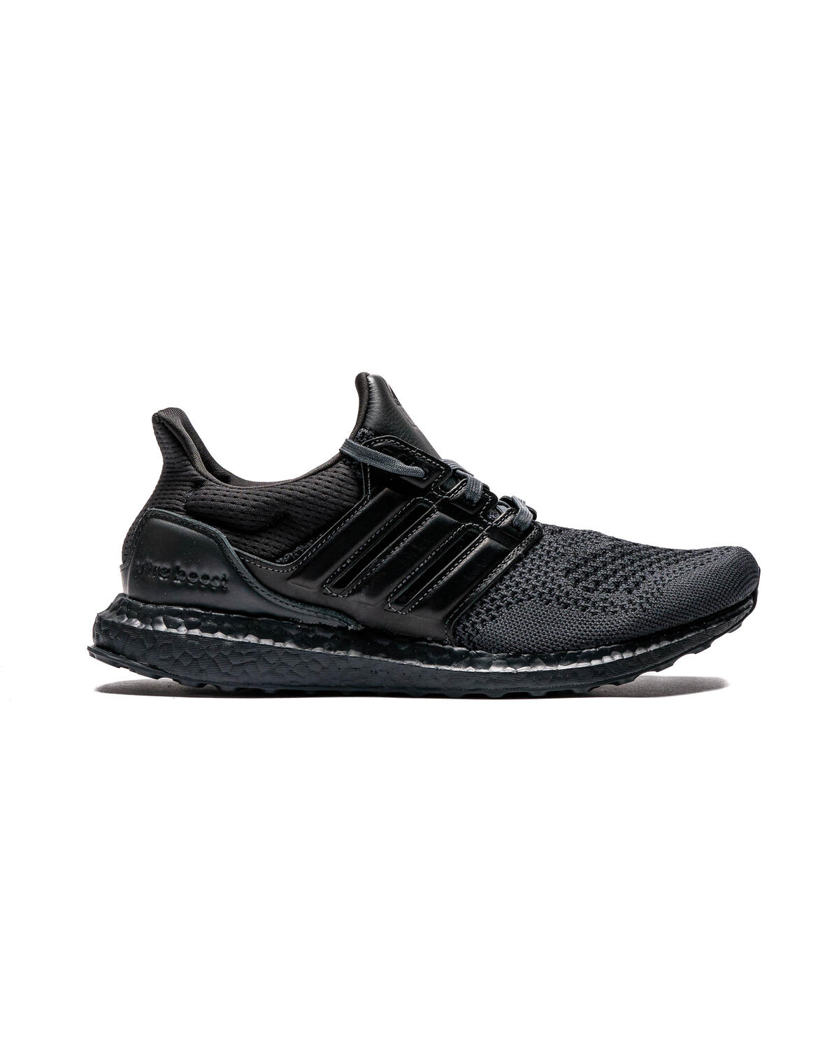 Adidas classic ultra store boost